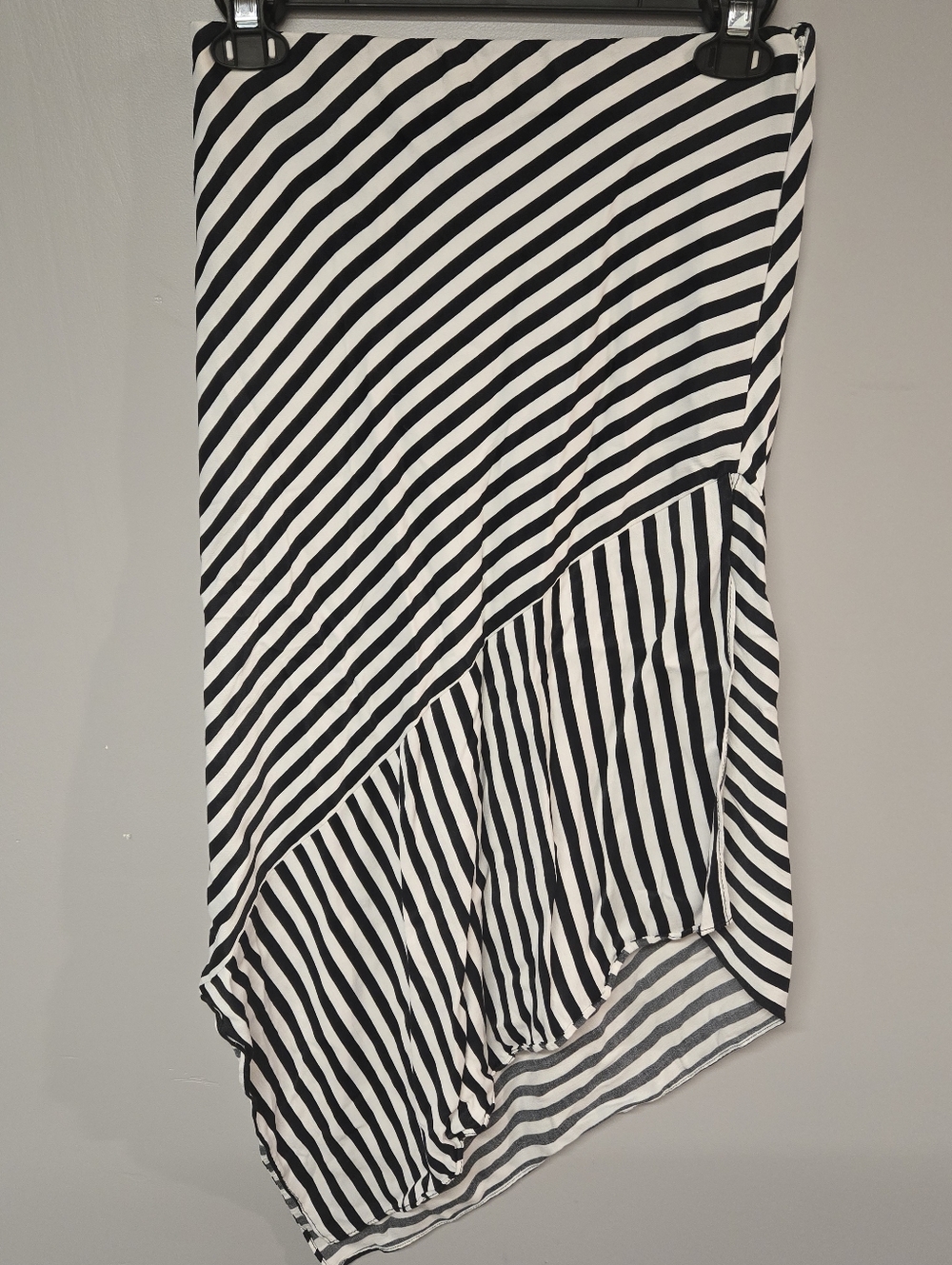 Zara TRF Collection Womens Medium Striped Black White Midi Triangle Skirt Flaws